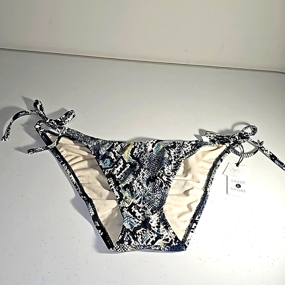 Shade & Shore Low Coverage Ruched Cheeky String Ties NWT Black/Wht/ Blue Snake - Picture 4 of 16